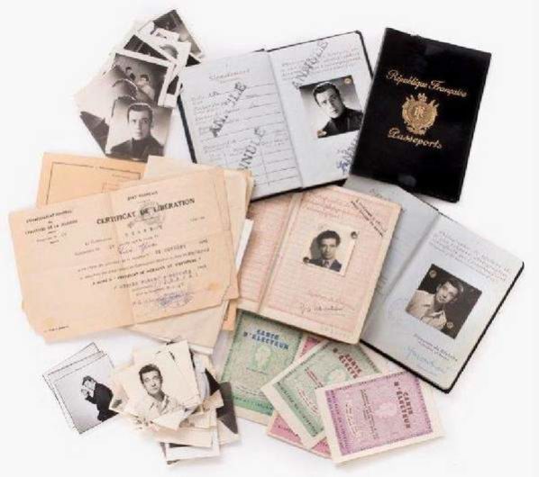 Passports of Yves Montand and Simone Signoret sold at auction